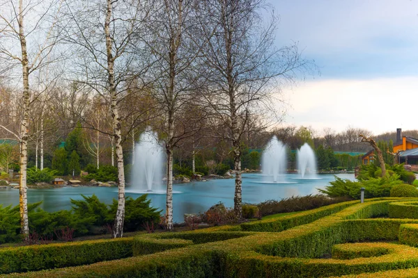 Fountains and natur — Stock Photo, Image