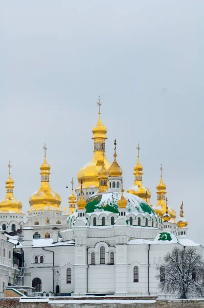Kiev-Pechersk Lavra i vintern — Stockfoto
