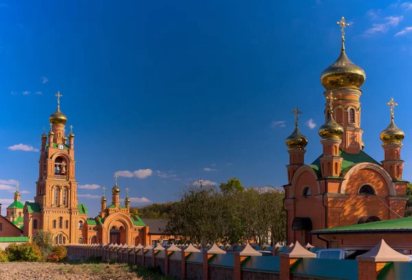 Templo ortodoxo de Kiev — Foto de Stock