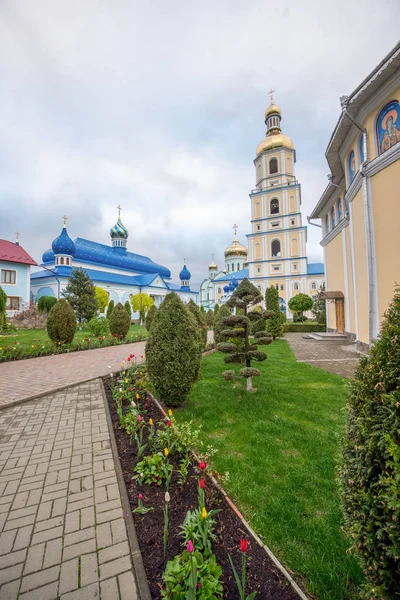 Orthodox church in the village of Banchen — Stock Photo, Image