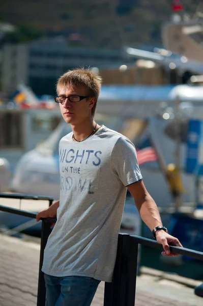 Young guy with glasse — Stock Photo, Image