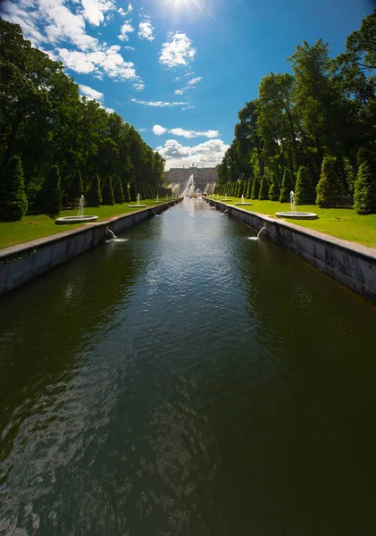 Water channel in Peterho — Stock Photo, Image