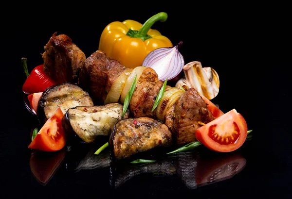 Barbecue with vegetables — Stock Photo, Image