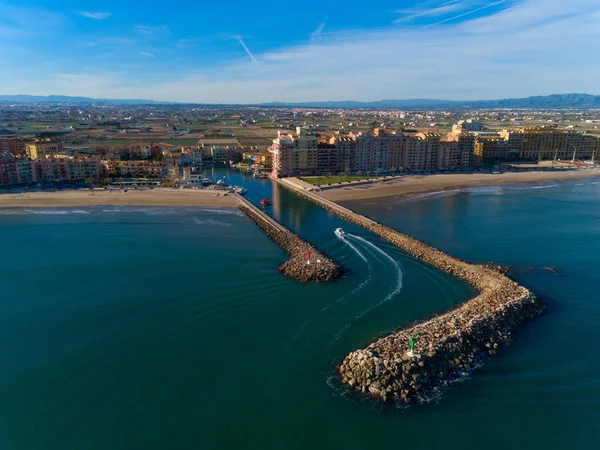 Saplaya Limanı 'nın havadan görünüşü. Valencia — Stok fotoğraf