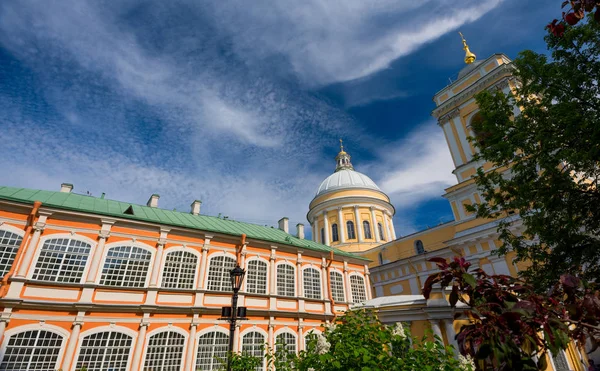 Alexander Nevsky Lavra St. Petersbur içinde — Stok fotoğraf