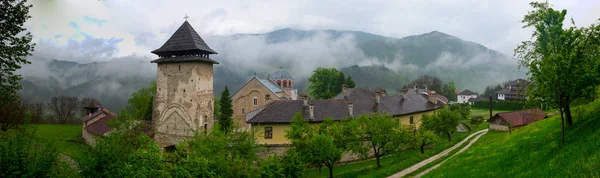 罗马尼亚Studenica东正教修道院 — 图库照片