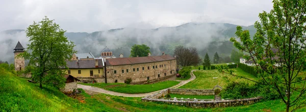 Monasterio ortodoxo Studenica en Rumania —  Fotos de Stock