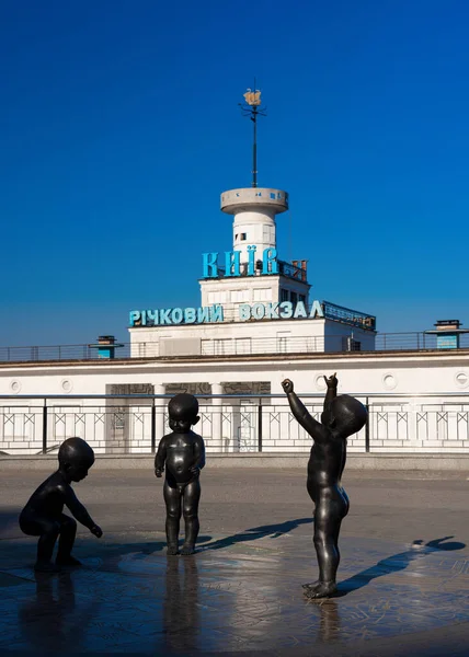 River station in the city of Kiev. Ukraine — Stock Photo, Image