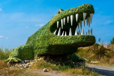 The architectural structure in the form of a crocodile
