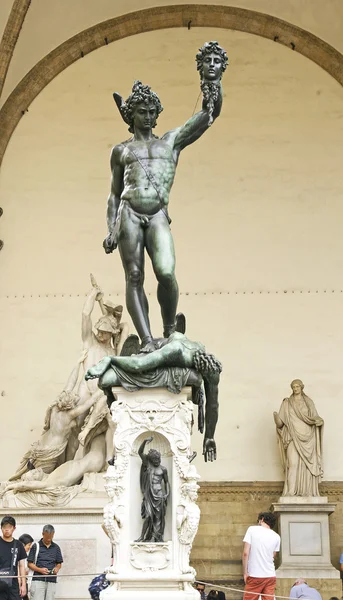 Escultura de Perseo en Florencia, La Toscana, Italia — kuvapankkivalokuva