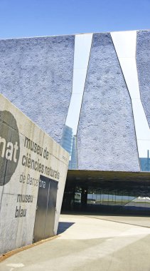 Forum bina ya da mavi Müzesi, Sant Adria del Bess; 14:25 p.m.; 21 Temmuz 2015; Barcelona, Catalunya, İspanya