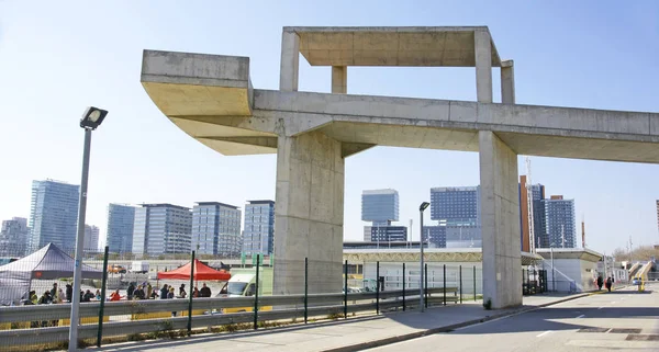 Structure Béton Dans Parc Forum Sant Adria Del Besos Juillet — Photo