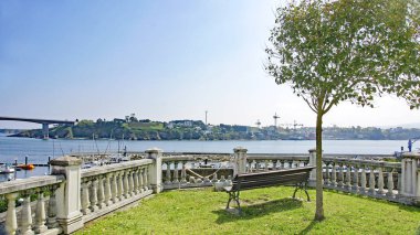 Ribadeo, Ria de Ribadeo veya Eo, Maria Oriental Region, 12: 45; 14 de Mayo de 2016; Lugo, Galicia, İspanya, Avrupa
