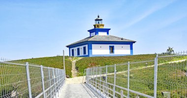 Coast Ribadeo, Illa Pancha, Lugo, 13: 15. ; 16 Mayıs 2016; Galiçya, İspanya, Avrupa