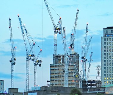 Londra 'nın genel görünümü, 16: 10. ; 15 Ağustos 2016; İngiltere, Avrupa