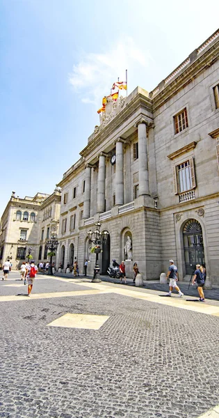 Πλατεία Αγίου Ιακώβου Κτίριο Του Δημαρχείου Της Βαρκελώνης Ιουλίου 2017 — Φωτογραφία Αρχείου