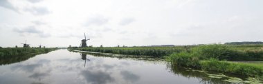 Kinderdijk Overview, Hollanda, 12: 30; 15 Agosto 2017; Hollanda, Avrupa