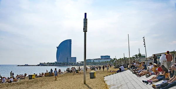 Panoramatika Pláže Sochou Estela Ferita Barcelonetě Července 2016 Katalánsko Španělsko — Stock fotografie