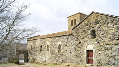 Sant Pere de Casserres Manastırı, 13: 20; 15 de Junio de 2016; Comarca del Osona, Barcelona, Katalonya, İspanya, Avrupa