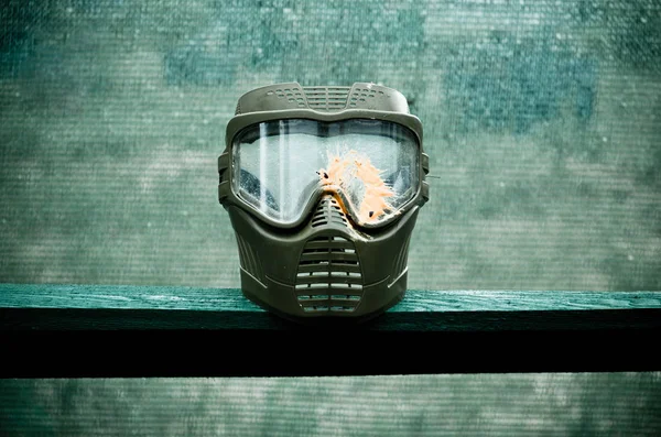 Islak ve paintball maskeli maçtan sonra öldürüldü