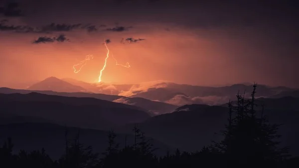 Lightning in Carpathians Mountains. Maramorosh. — Stock Photo, Image