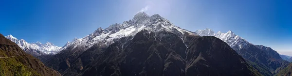 Namche Bazaar附近的全景。尼泊尔喜马拉雅山珠穆朗玛峰地区. — 图库照片