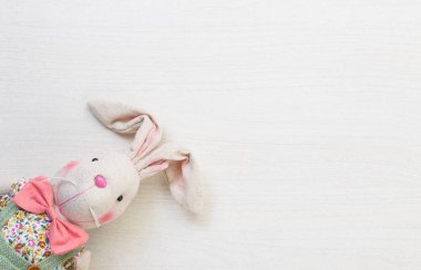 Paskalya açık renkli