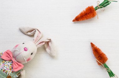 Paskalya açık renkli