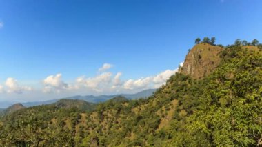Timelapse, cennet Doi Pha Ngom, Khun Chae Milli Parkı, Wiang Pa Pao Chiang Rai ilçe il Tayland.