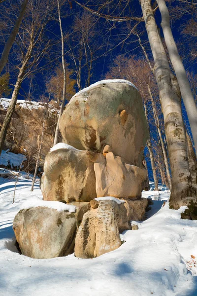 Pedra. Ucrânia Cárpatos — Fotografia de Stock