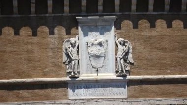 Roma'daki Aziz melek Kalesi ve Saint Angel köprü