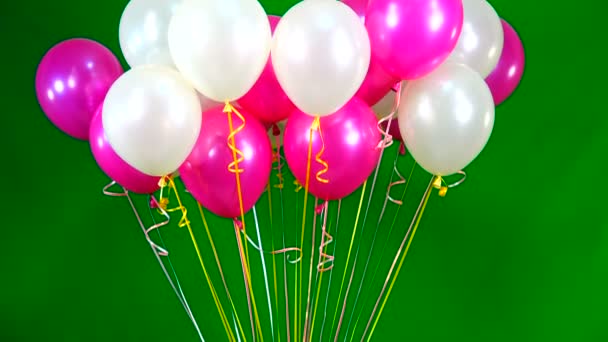 Ballonnen Vliegen Met Een Roos Groen Scherm — Stockvideo