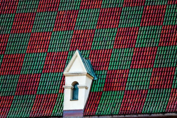 Red Green Tile Window — Stock Photo, Image