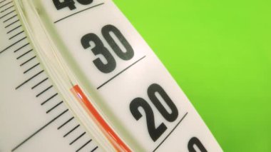 Hızlı soğutma, termometre + 36 'dan + 22 dereceye düşer.