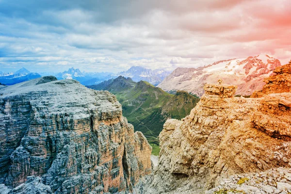 Dolomiterna av Passo Pordoi — Stockfoto