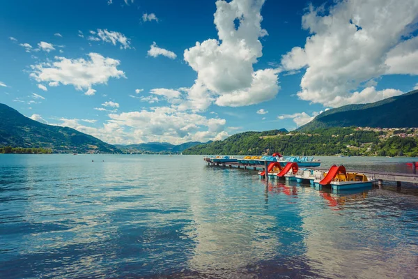 Caldonazzo Lake nær Trento – stockfoto
