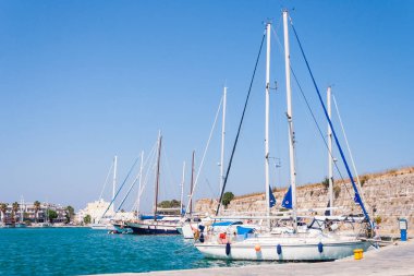 Yat limanında Yunanistan