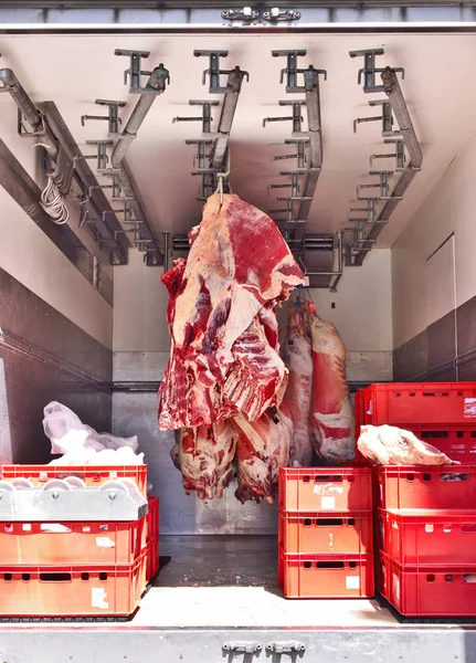 Ham sığır eti, kasaplık taşıma