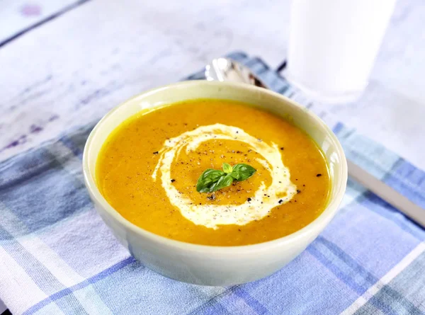 Soupe de citrouille à la crème — Photo