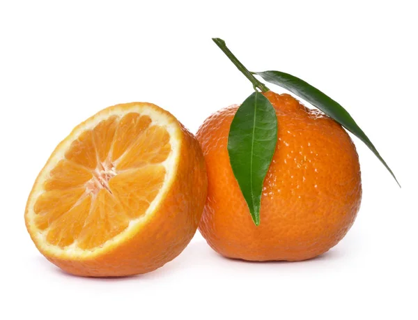 Fresh orange with leaf — Stock Photo, Image