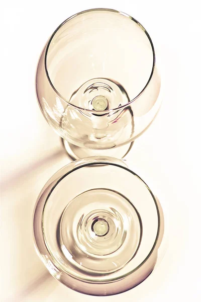 Elegantní sklenice na červené víno — Stock fotografie