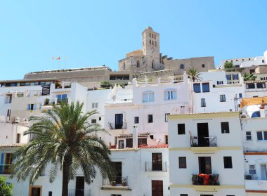 Dalt Vila, Ibiza kentinin tarihi şehir