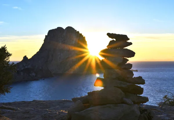 Es Vedra, gün batımı sahne