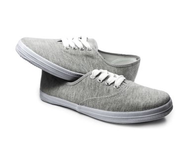 Gri spor ayakkabı ayakkabı