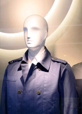 Erkek plastik mankenleri