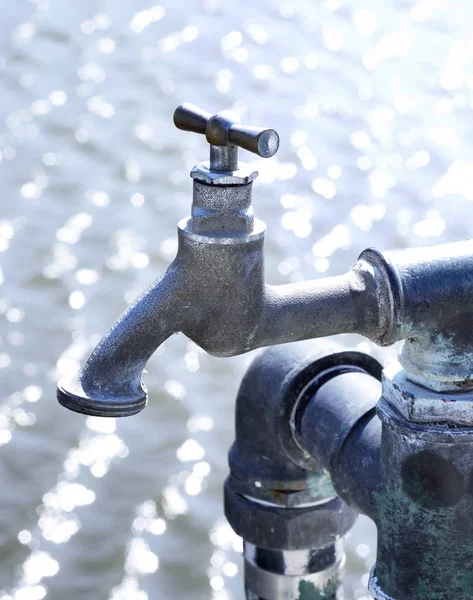 Escena de agua potable —  Fotos de Stock