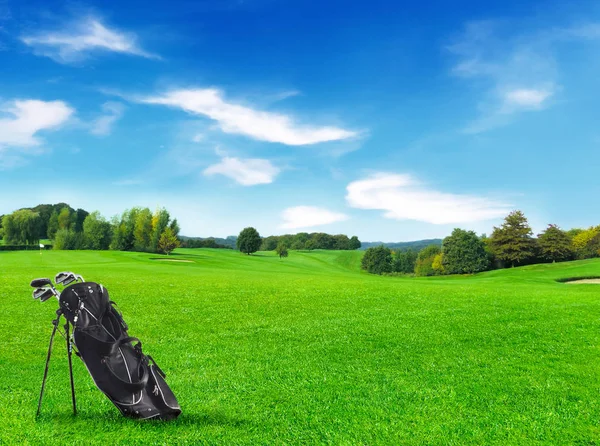 Idyllic golf course with golf bag — Stock Photo, Image