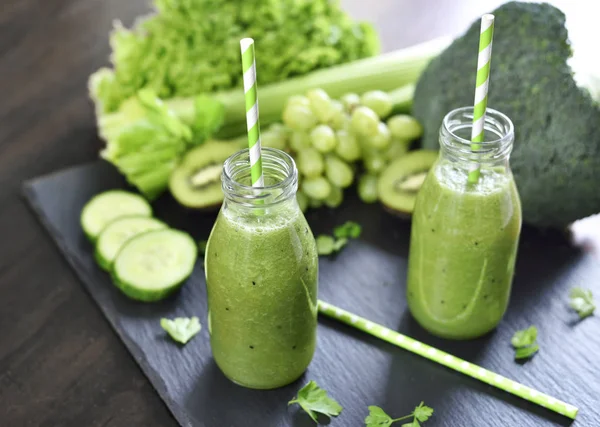 Green smoothie, healthy, organic drinks with fresh vegetables