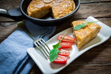 İspanyol yemeği omlet