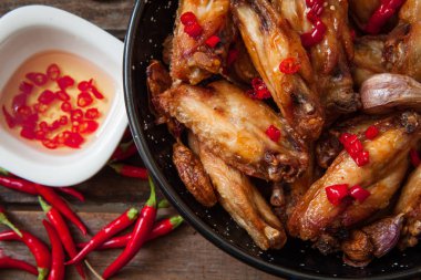 derin kızarmış tavuk